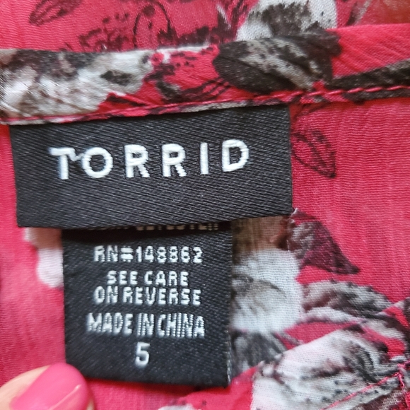 Torrid Pink Floral Spaghetti Strap Off Shoulder Top Blouse Size 5 - Picture 6 of 8